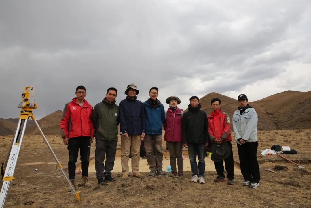 https://archaeology.pku.edu.cn/__local/E/6B/53/F7E4D12577FA22DFF866B31005C_0BA1832B_16DA3.jpg